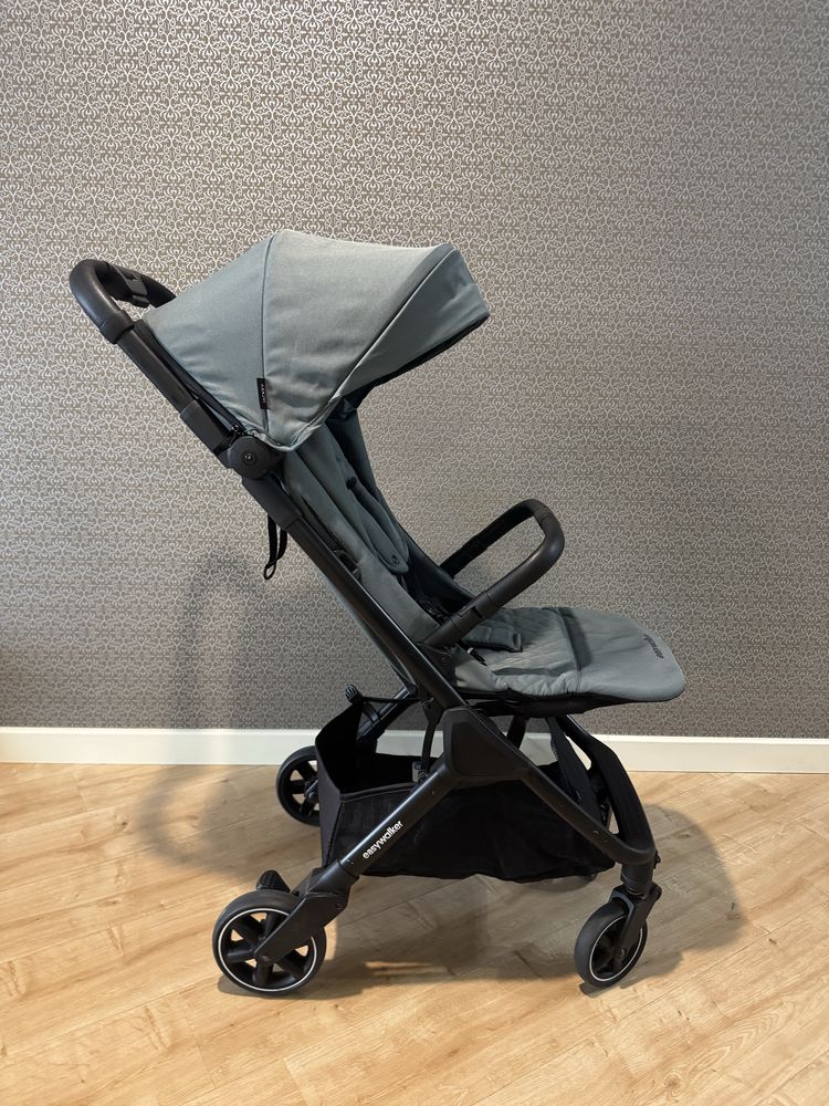 Коляска прогулочная Easywalker Jackey