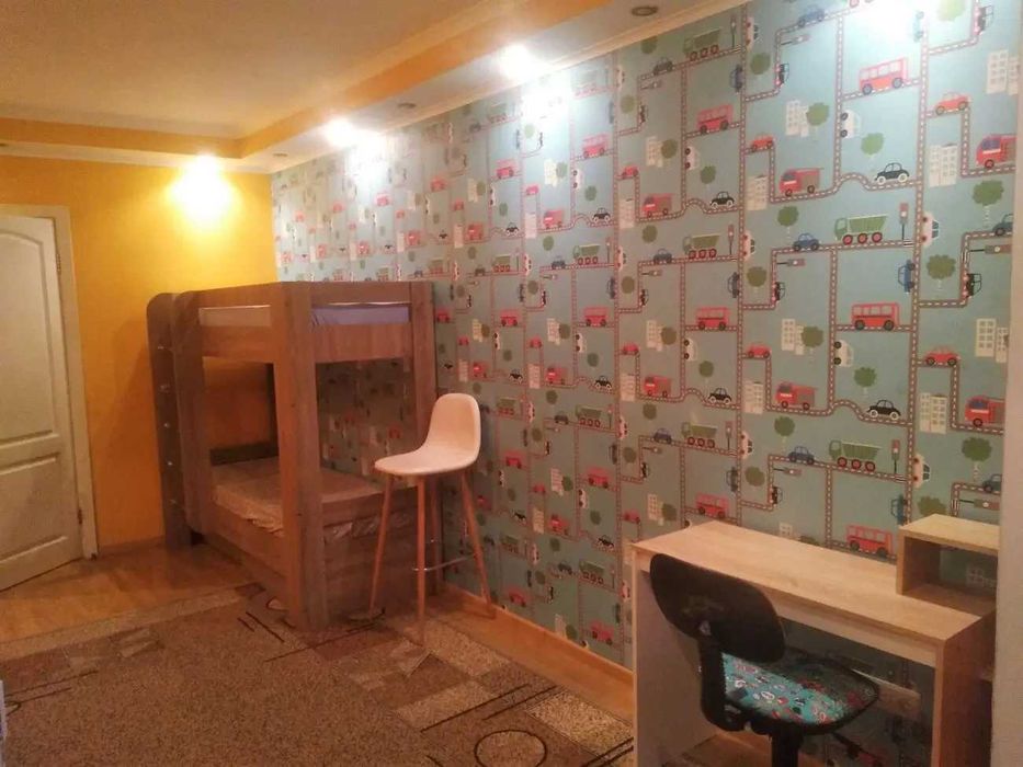 Дава се под наем Тристаен апартамент в София, Център - 90 кв.м за 509.49 € - Снимка #3