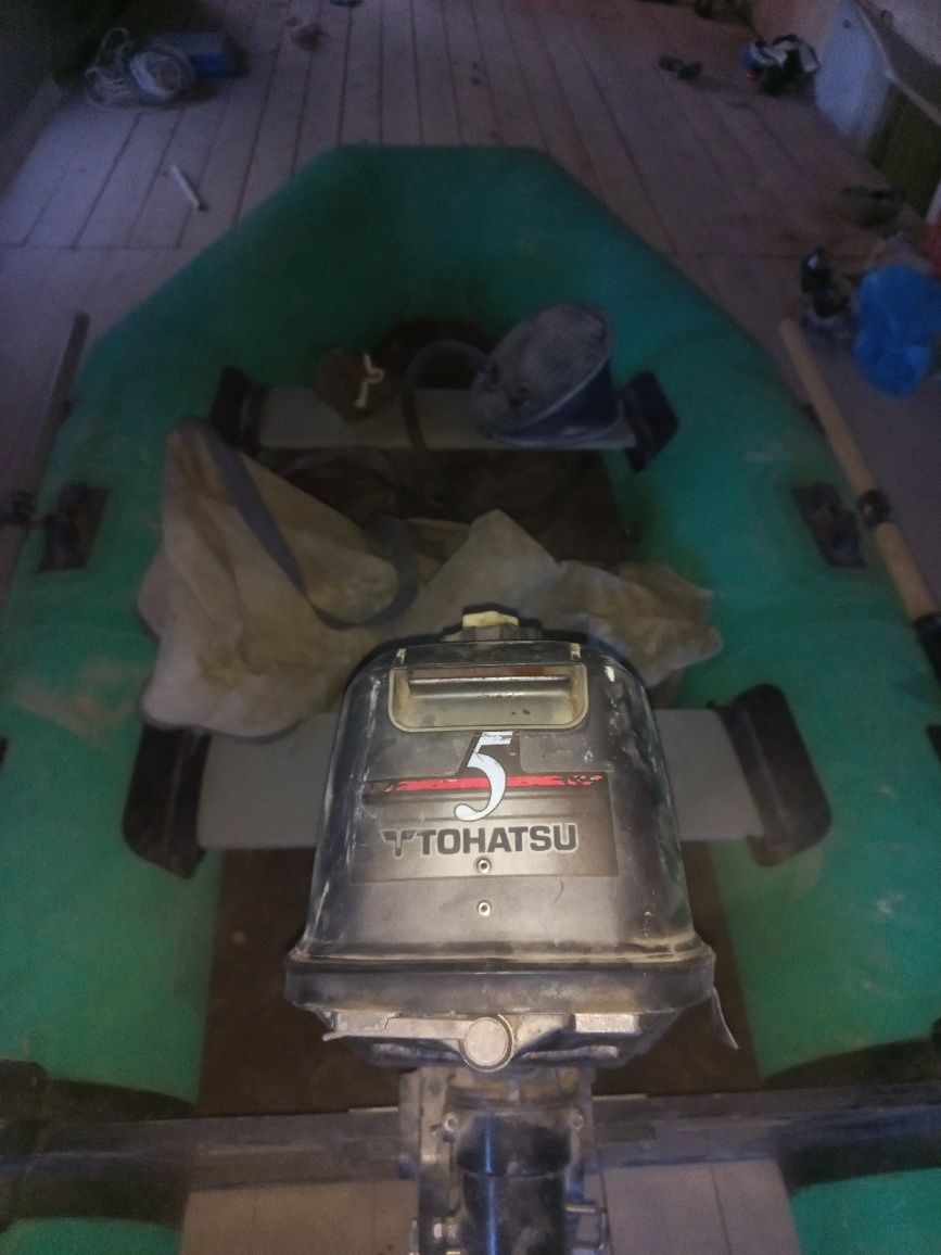 Надувной лодка с моторами Тахатсу 5