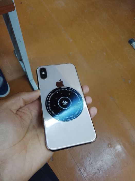 Iphone XS garantiya bor