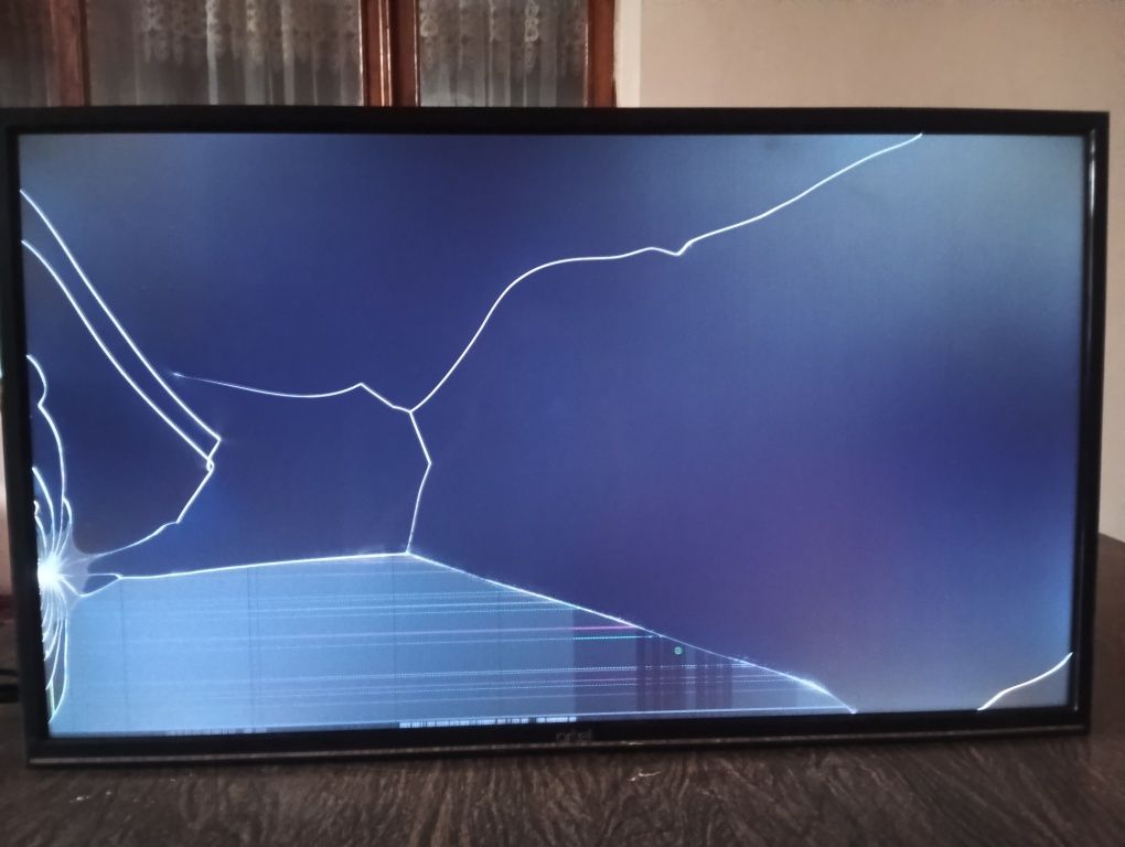 Artel 32 televizor