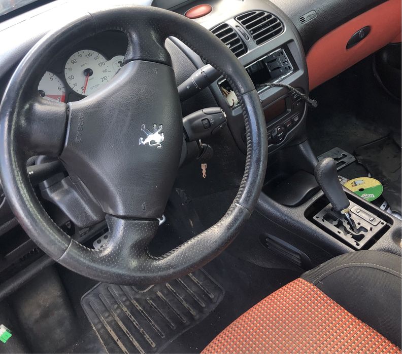 Peugeot 206 cc 1.6 i на части