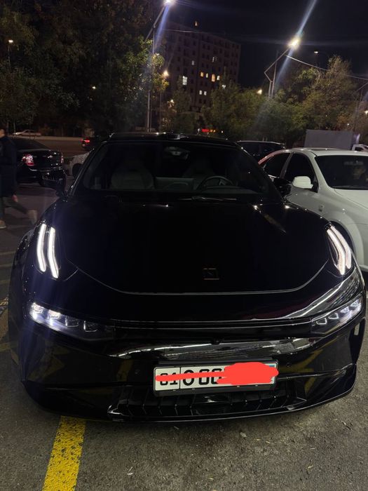 Zeekr 001 z sport restaling