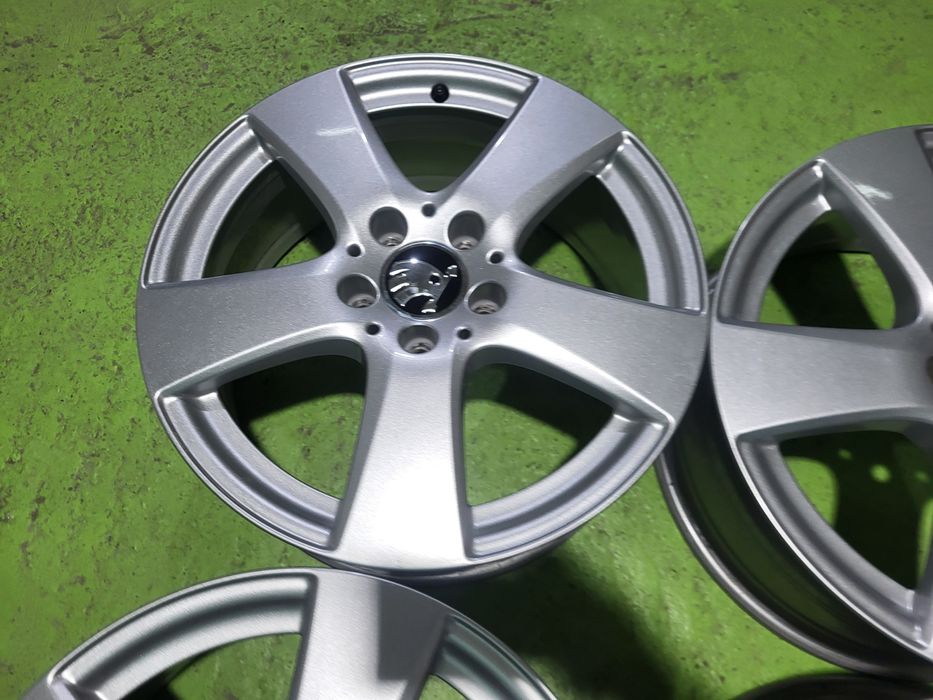 17 5x112 Skoda лети джанти 5х112 шкода