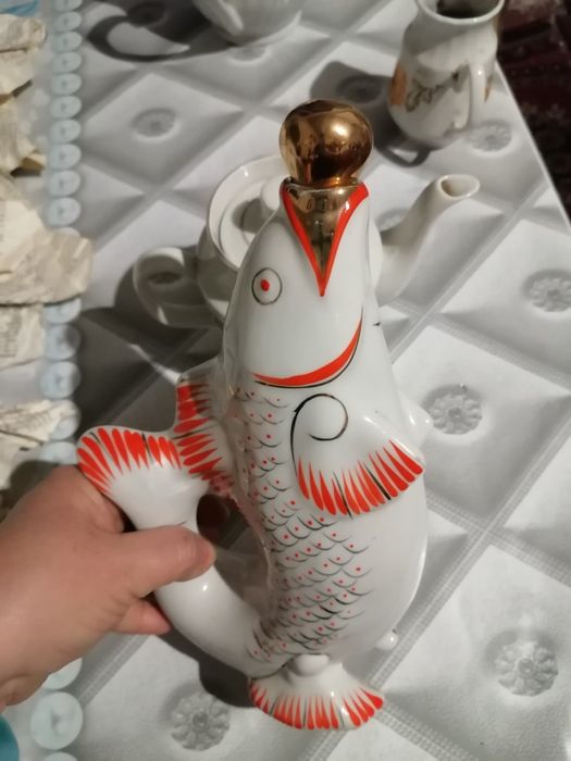 Графин рыбка с крышкой