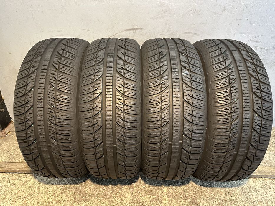 Гуми 225/60/16 TOYO Snow Prox Winter