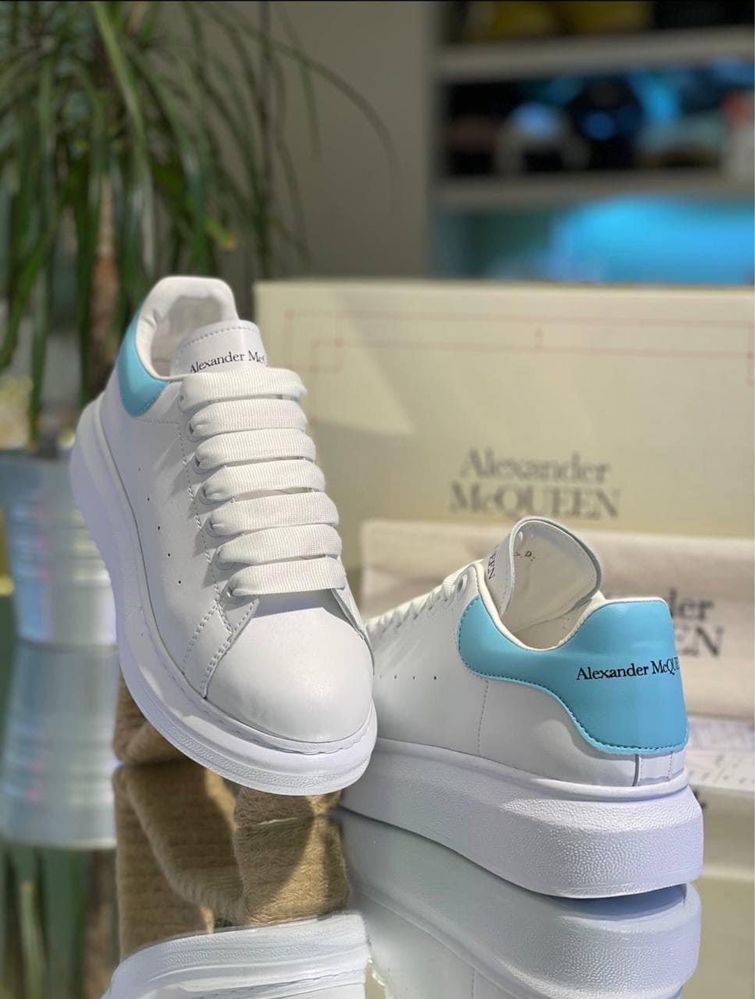 Adidas/Adidasi Alexander Mcqueen modele noi