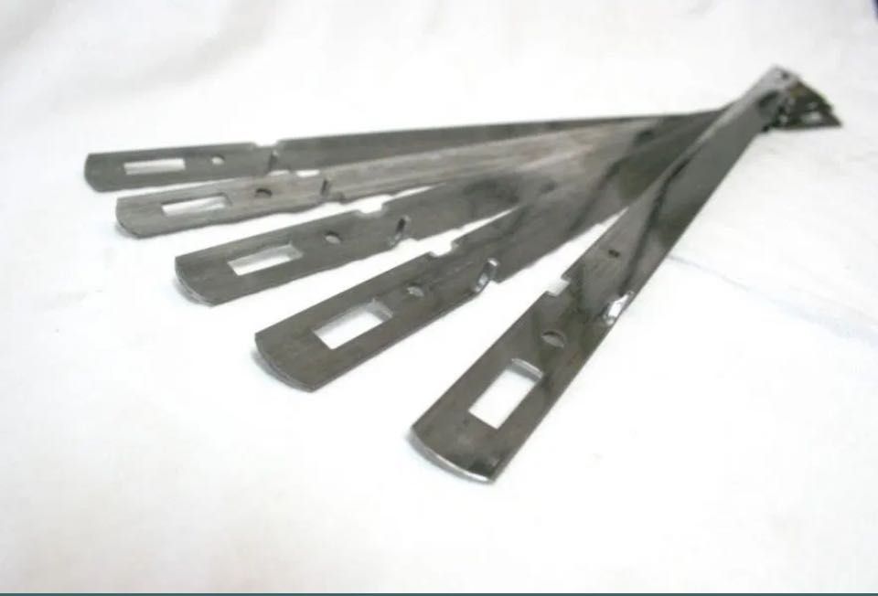 Montanti cofraje de inchiriat de 50 cm, distantiere