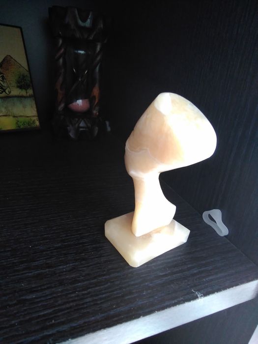 Bust Nefertiti sculptura onix