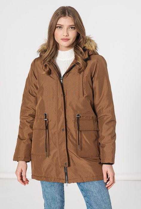 Дамско зимно яке/ парка Noisy May, размер M с качулка