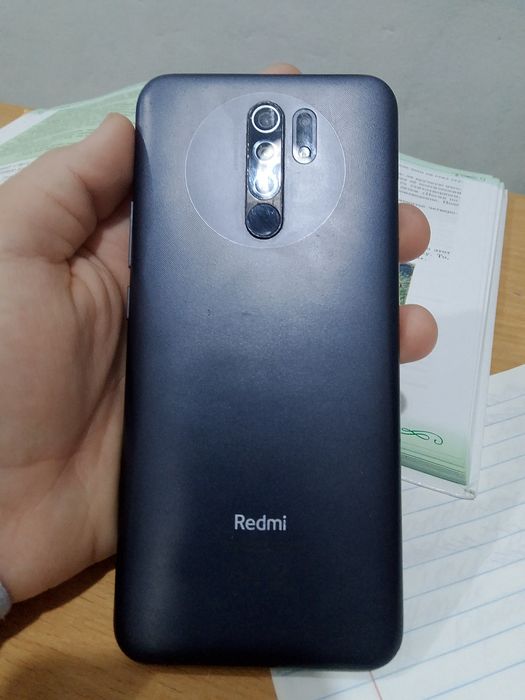 Продам редми с разбитым экраном