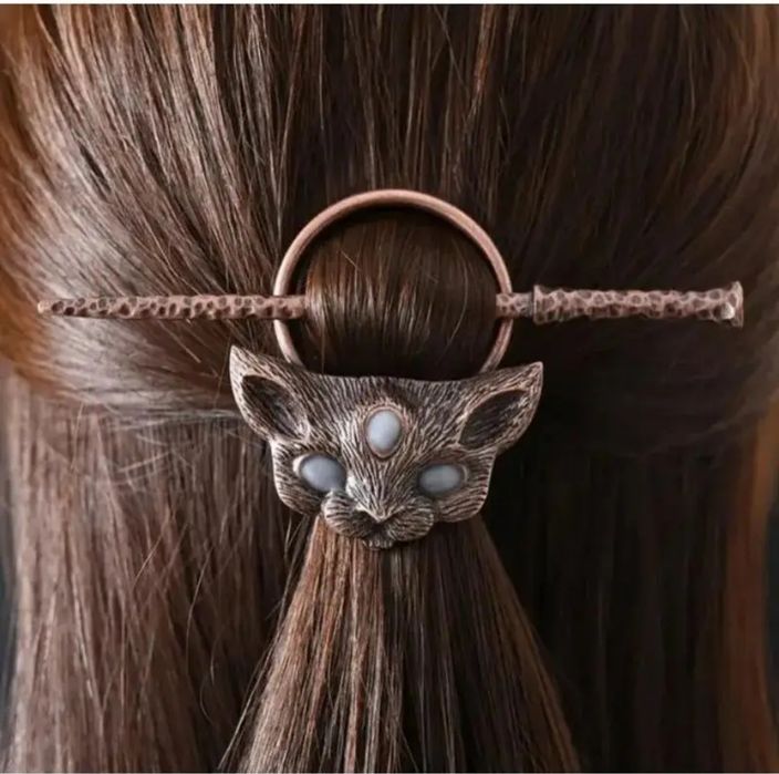 Заколка для волос шпилька