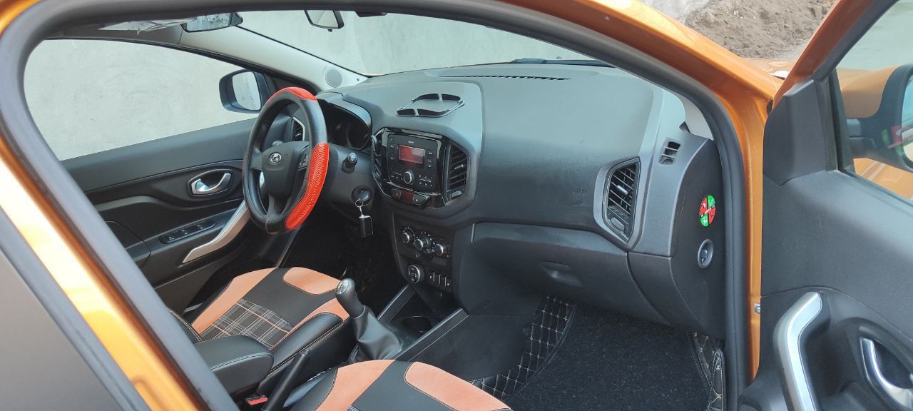 Lada Xray cross 1.8 Comfort 2019 года