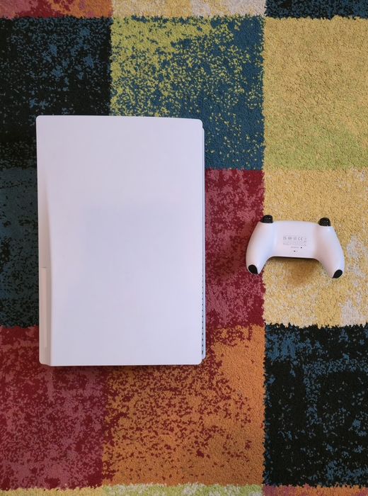 PlayStation 5 Standard Edition