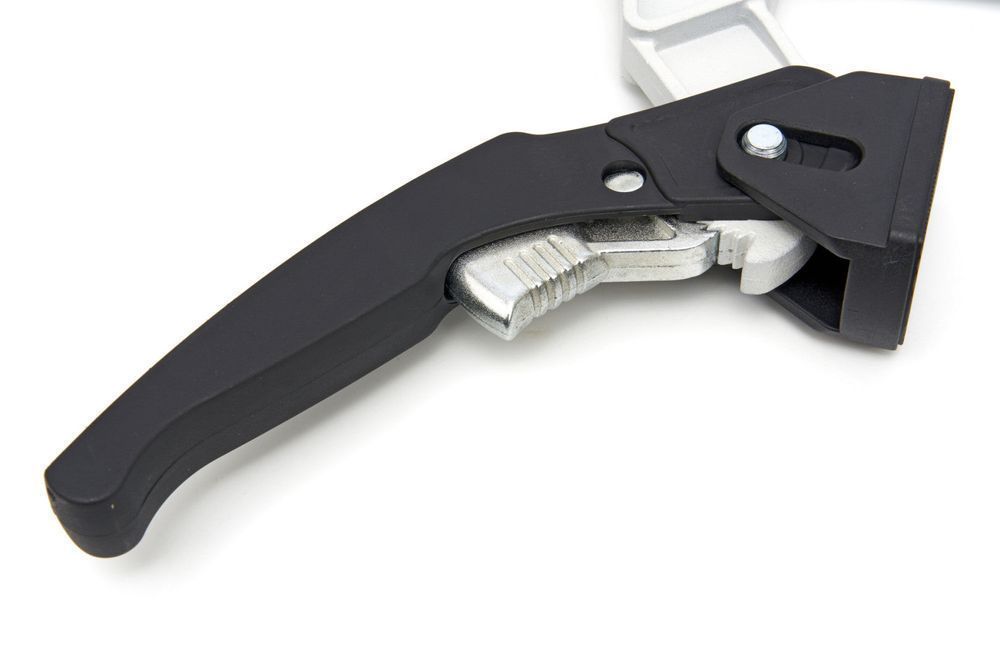 Menghina de mana clema fixare rapida 150mm 200kg