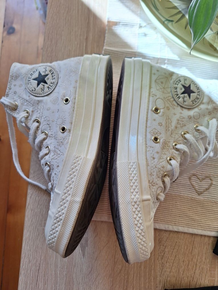 Дамски високи кецове CONVERSE CHUCK 70