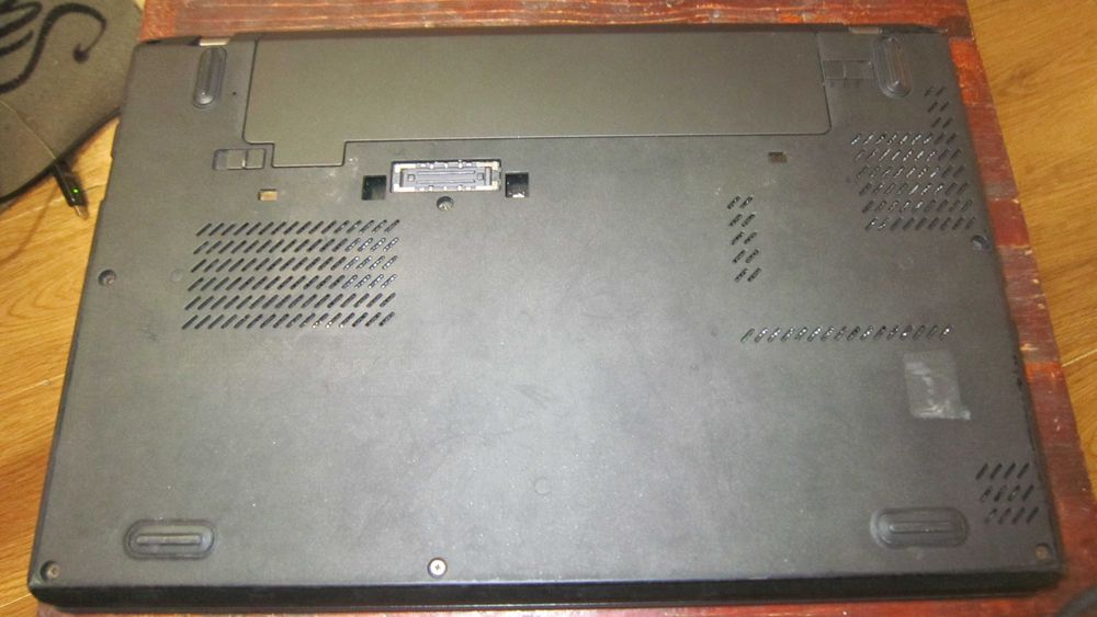 Laptop Lenovo ThinkPad X240 cu procesor Intel® Core™ i3, gen 4