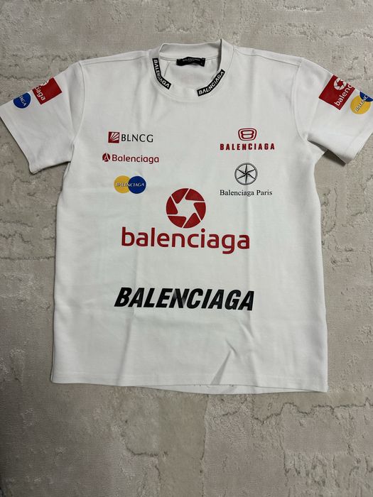 Tricou Balenciaga