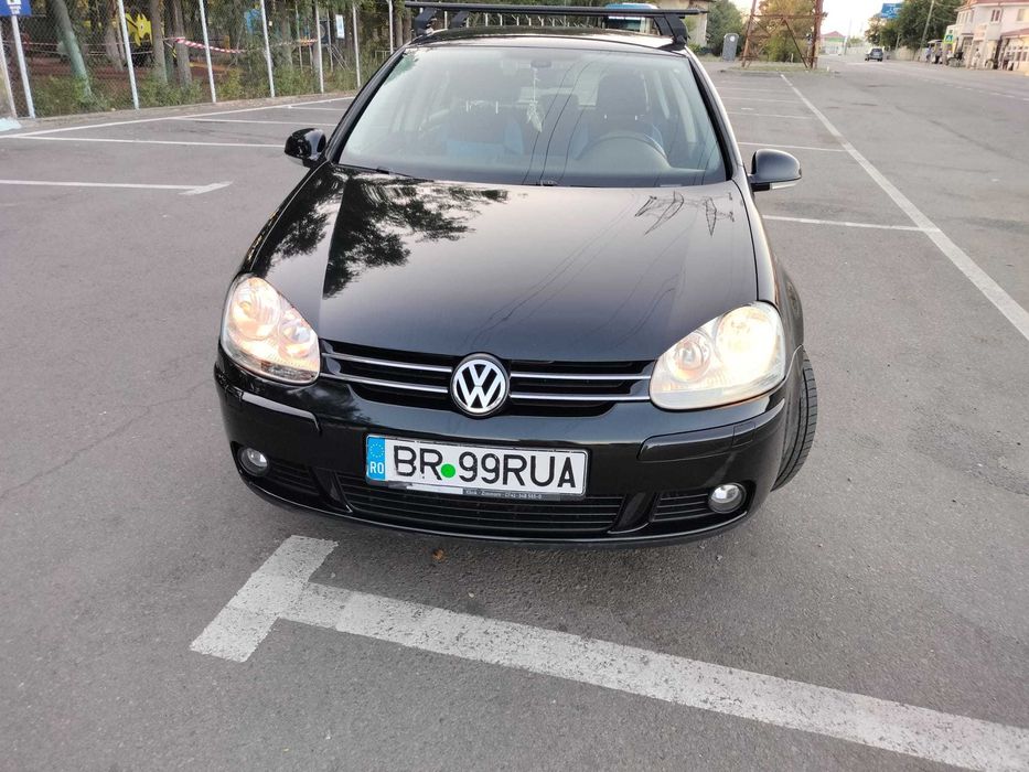 Vând golf 5 2009