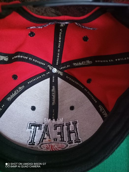 Șapca hip hop originala Miami Heat deosebita  stare impecabila