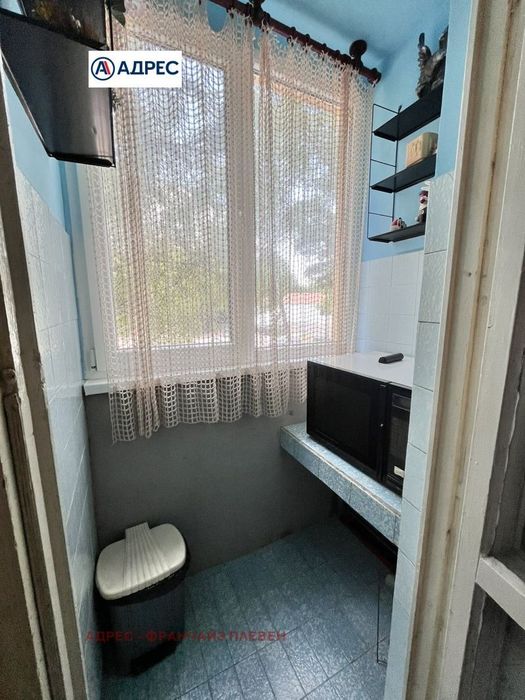 Продава се Тристаен апартамент в Плевен, Дружба 3 - 85 кв.м за 1097 €/кв.м - Снимка #3