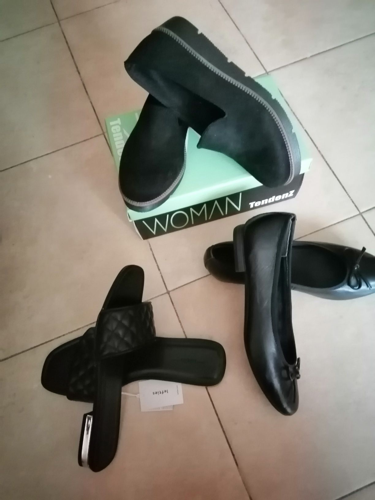 Нови черни обувки набук,балеринки,чехли,38 номер