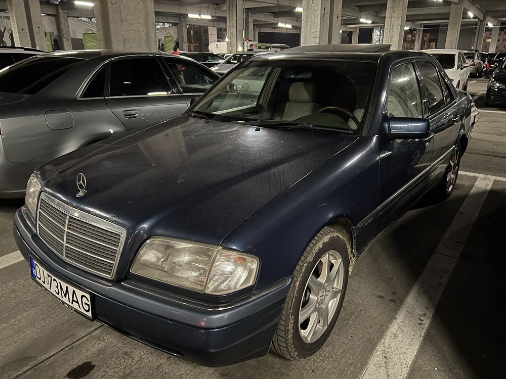 Mercedes-Benz C class 180