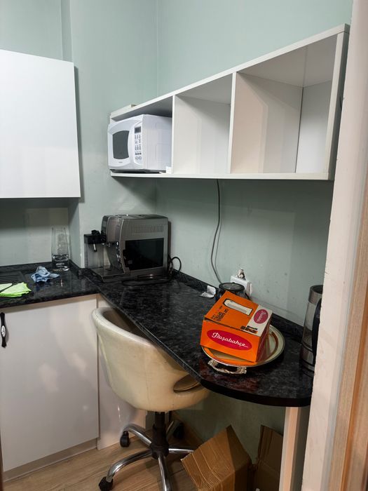 Продам кухонный карнииур