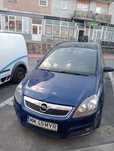 Vând Opel Zafira b in stare bună