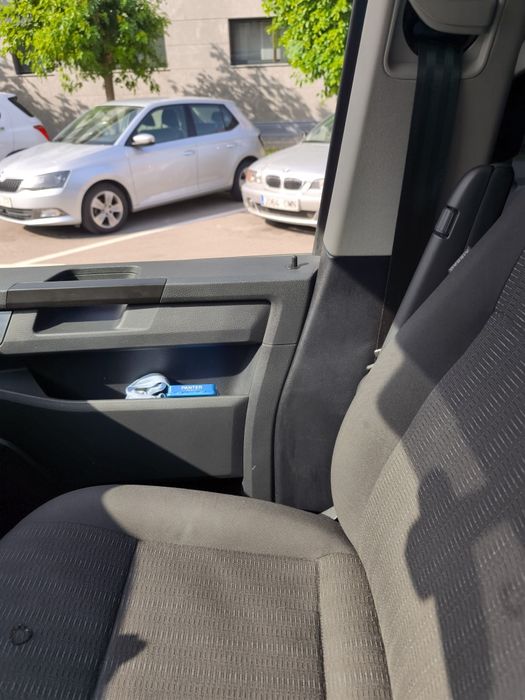 Vw caravelle 2015 8+1 2.0 tdi 150 cv t6