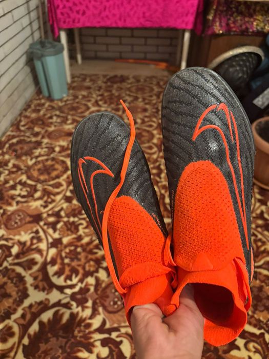 Сороконожка Nike