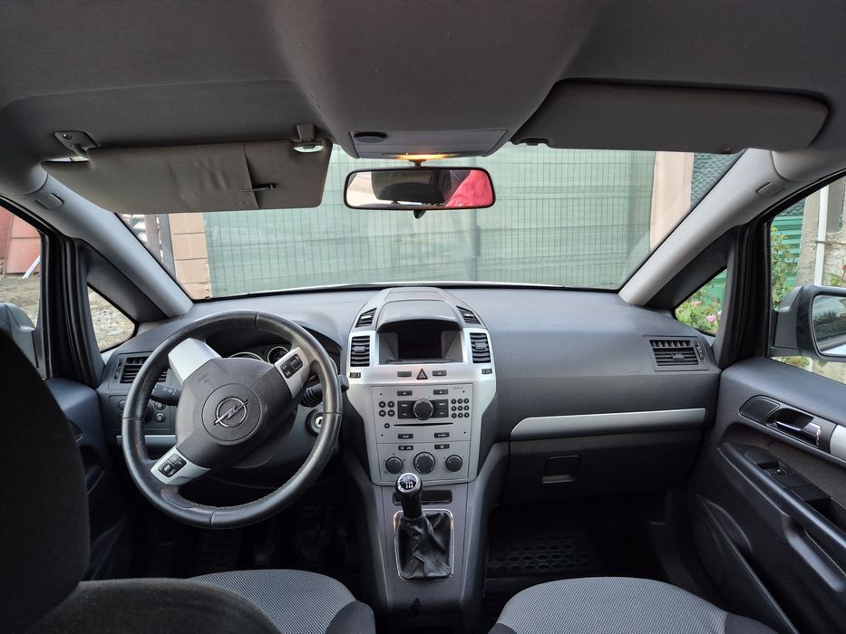 Opel Zafira B 1.7 CDTI, 110 CP, 7 locuri