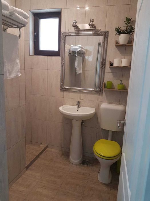 Studio de inchiriat termen lung/extrasezon langa Hotel Manor