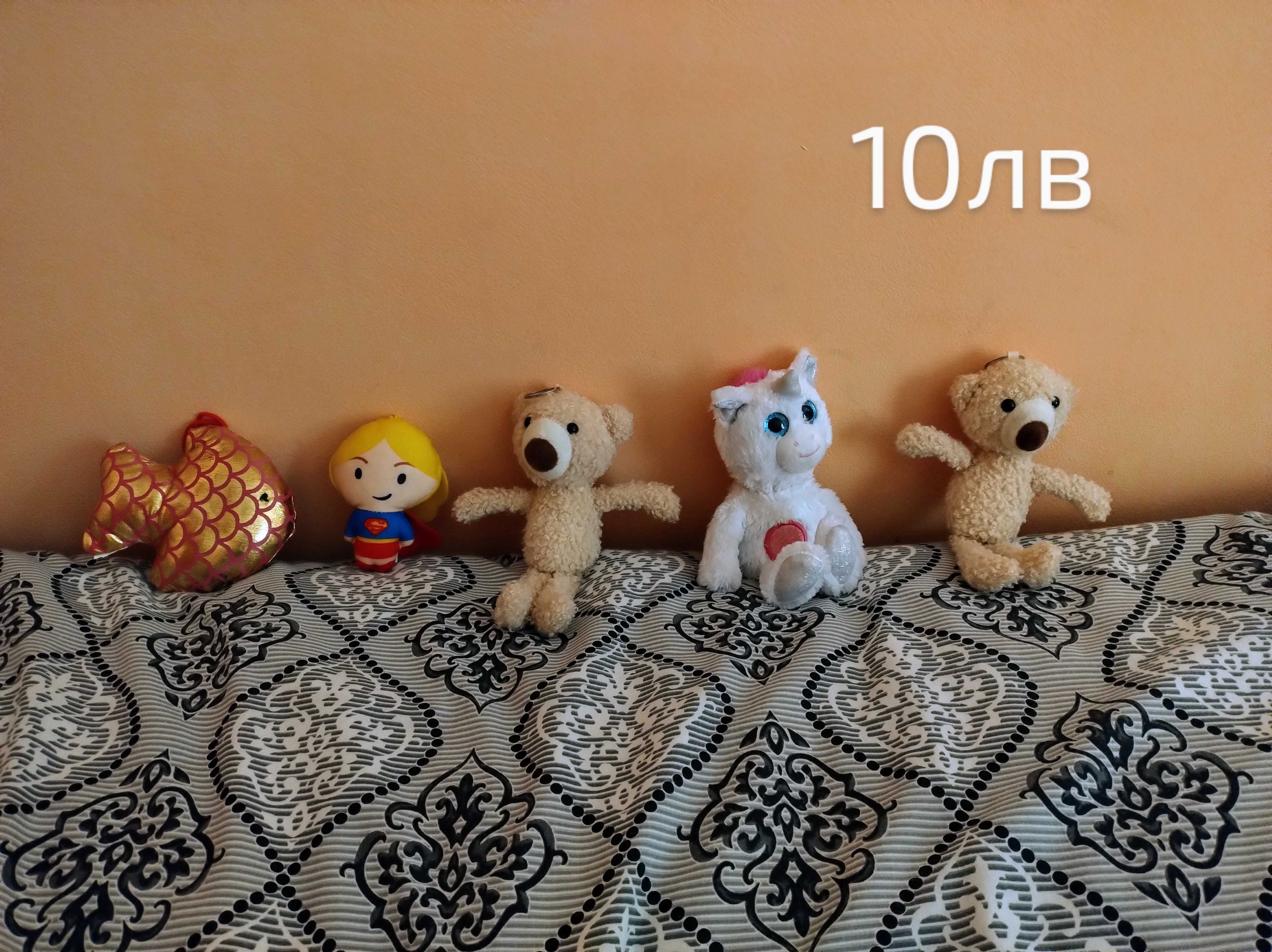 Плюшени играчки в лотове