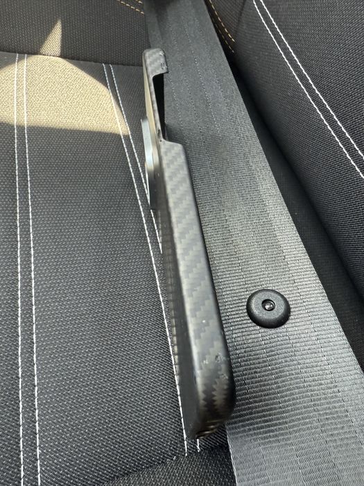 Vand husa bumper kevlar carbon Iphone 16 PRO MAX, compatibila MagSafe