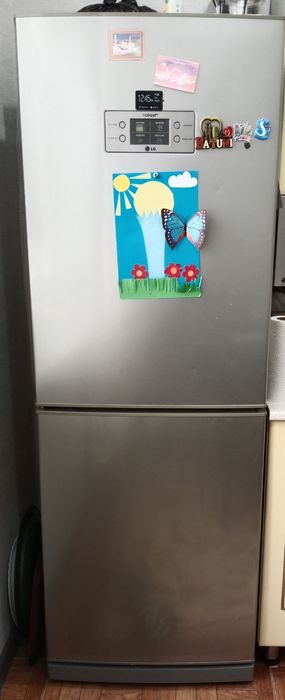 Продам холодильник LG