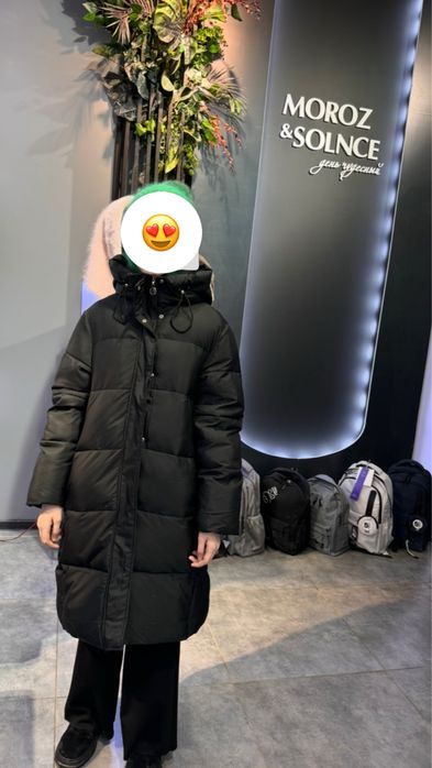 Продам зимнюю куртку 18000