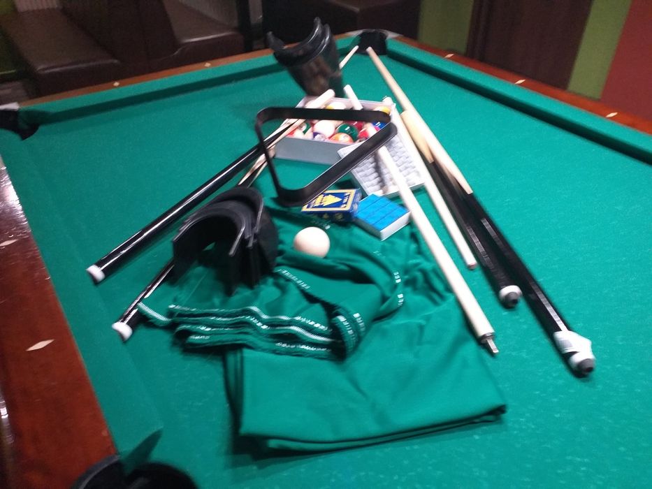 Tacuri biliard din lemn