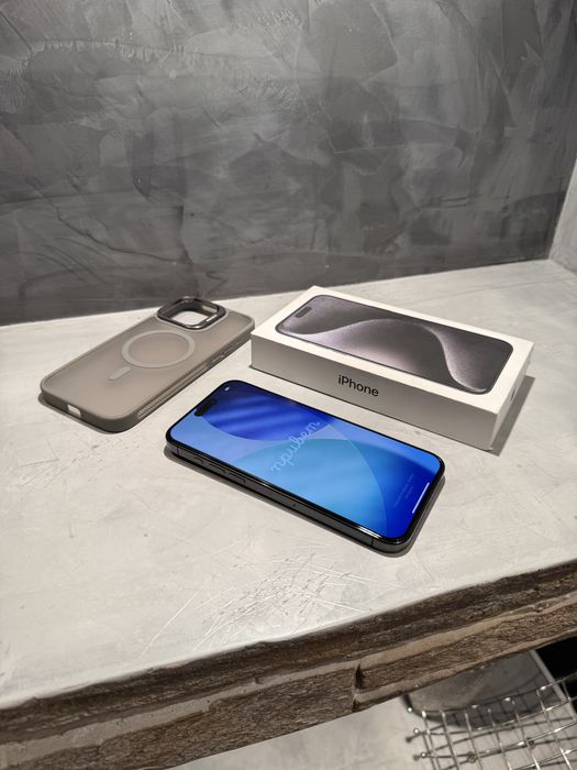 КАТО ЧИСТО НОВ Iphone 15 Pro Max Black Titanium 256 GB