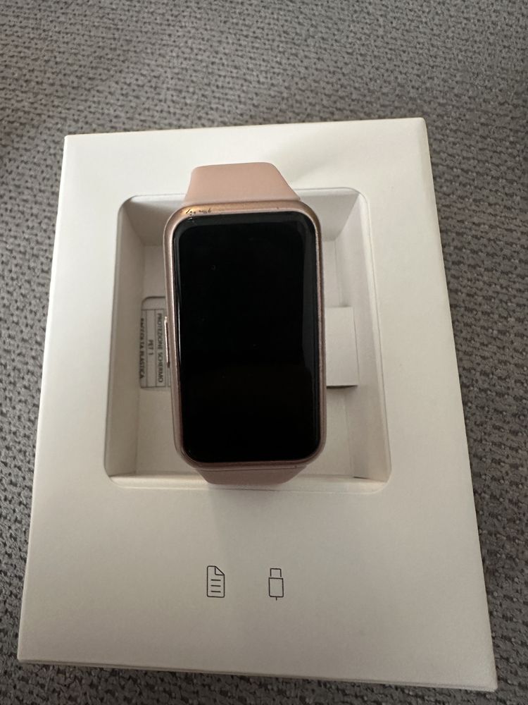 Huawei band 7 - розов