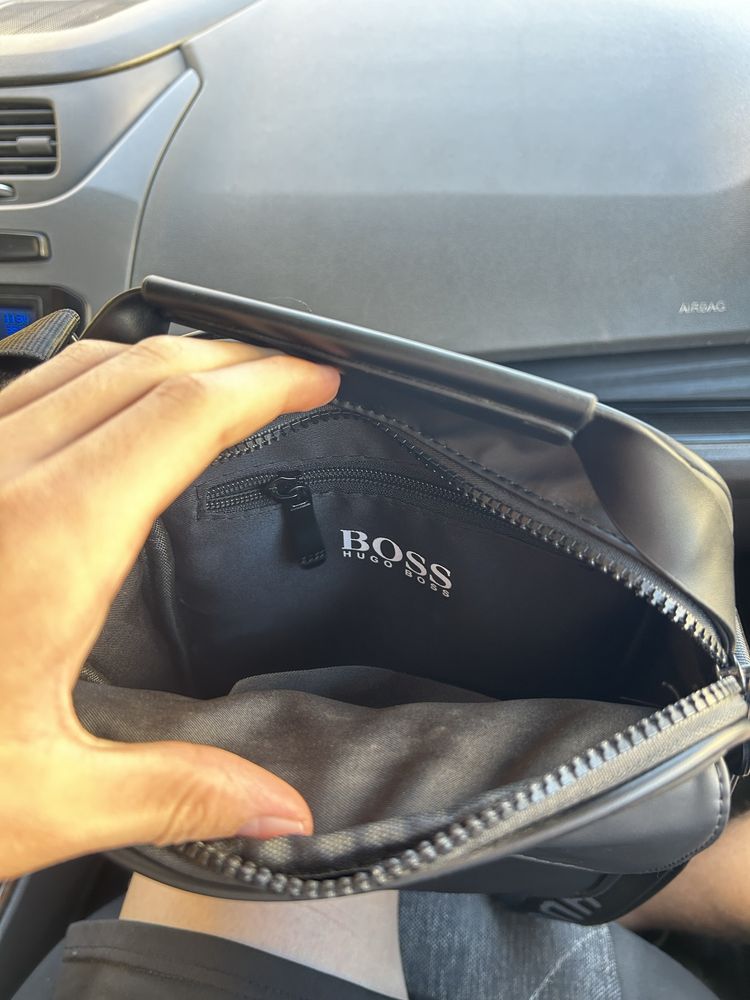 HUGO BOSS барсетка