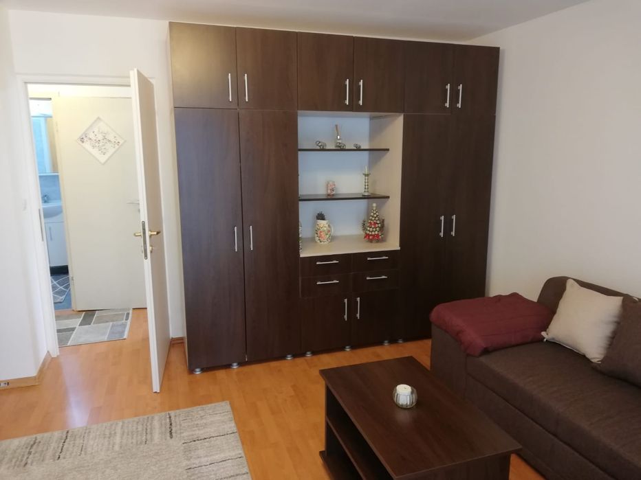 Închiriez apartament 1 camera in Chișoda