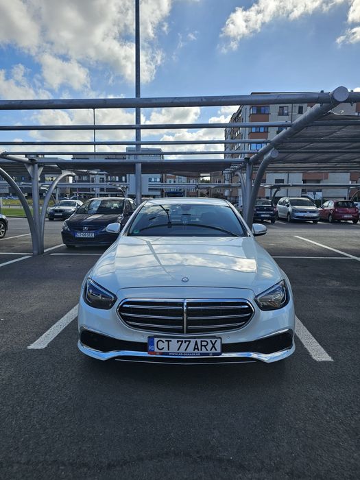 Vand e 200 w213. Auto impecabil