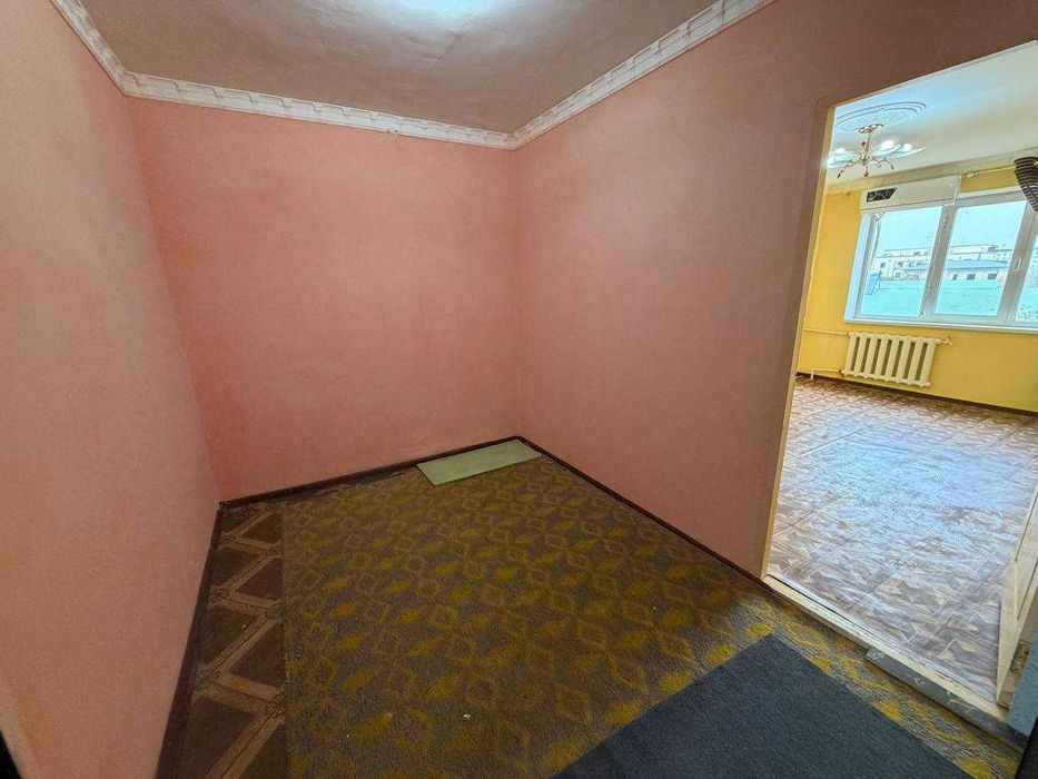 Продаётся 2х комн квартира на 4 этаже Ор-р Овир