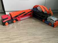 Camion transportator Hot wheels