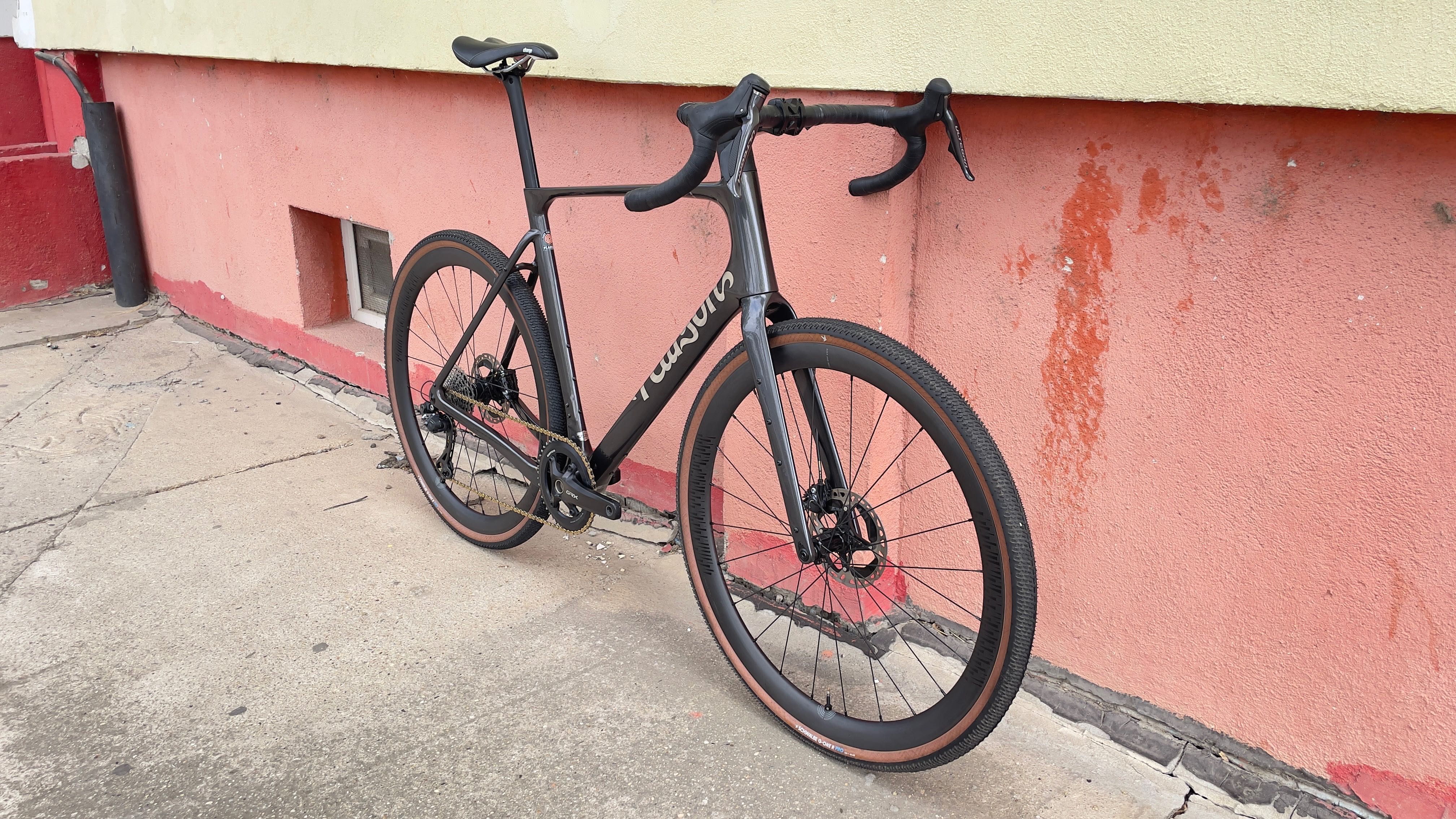 Gravel cyclocross Pearson on and on grx di2