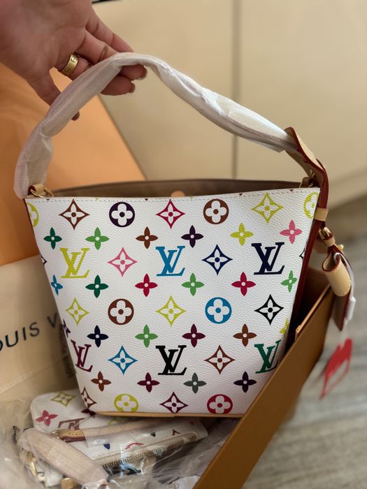 Дамска чанта нова