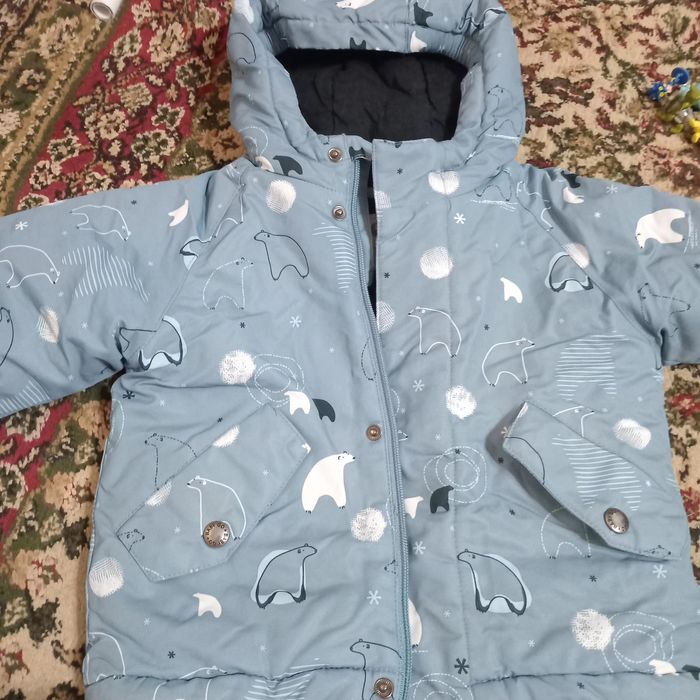 Продаётся детская куртка с комбезом