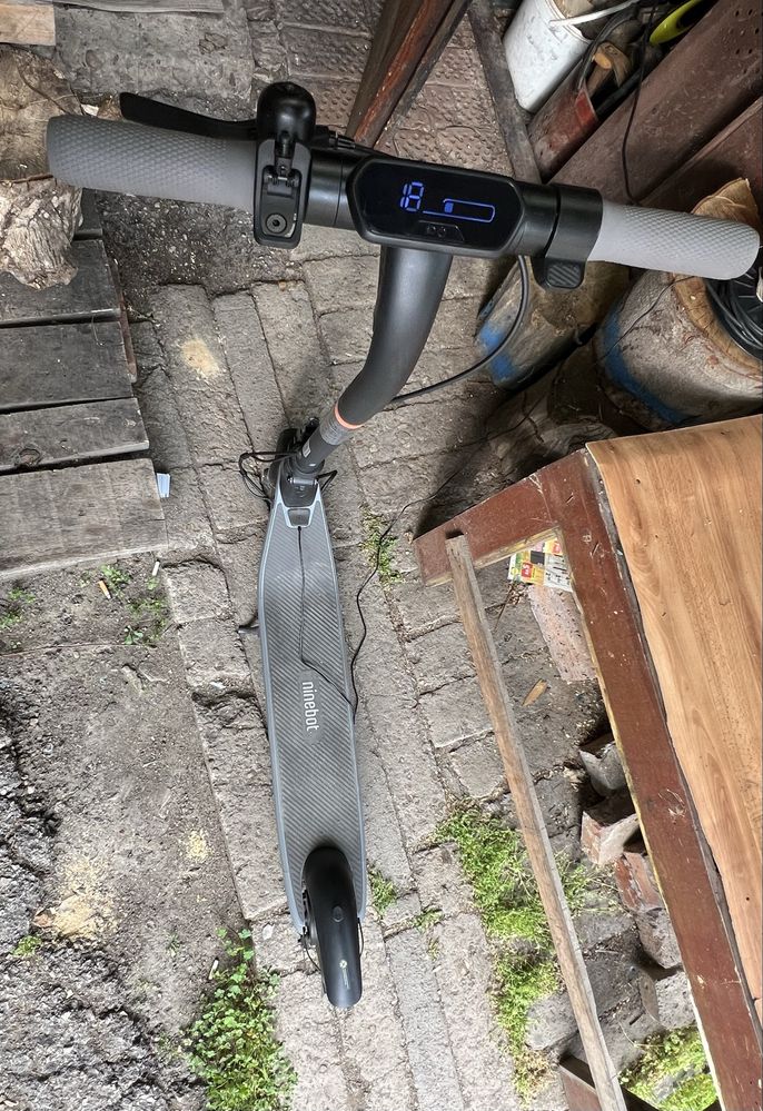 Тротинетка ninebot segway E2 25км