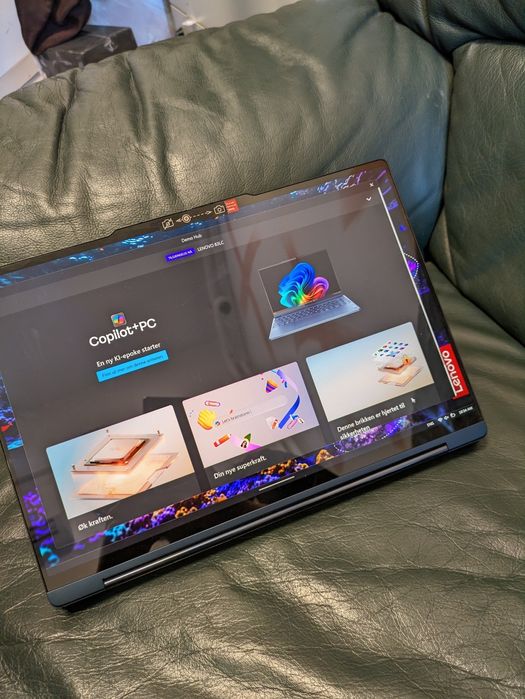 Laptop 2025 Lenovo Yoga 9i 2in-1 14" 2.8K Ultra 7, 32GB RAM, 1TB